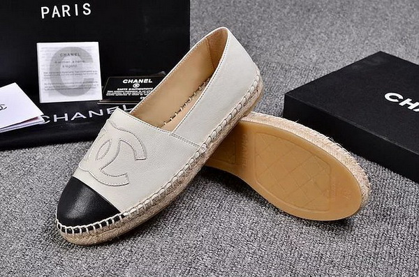 CHANEL Loafers Women--091